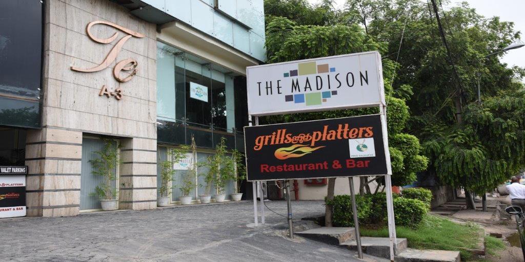 Hotel The Madison à New Delhi Extérieur photo